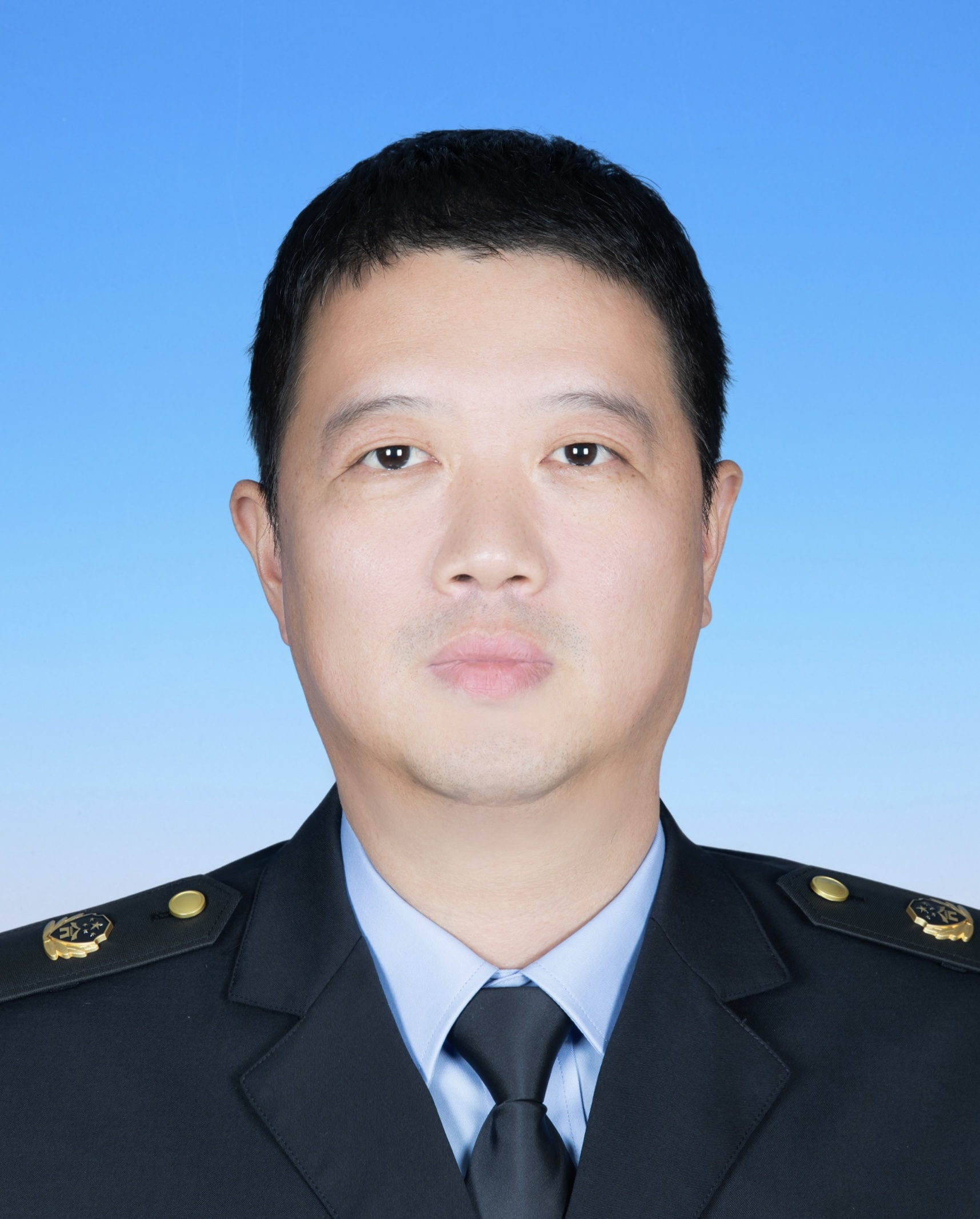 應(yīng)榮熔