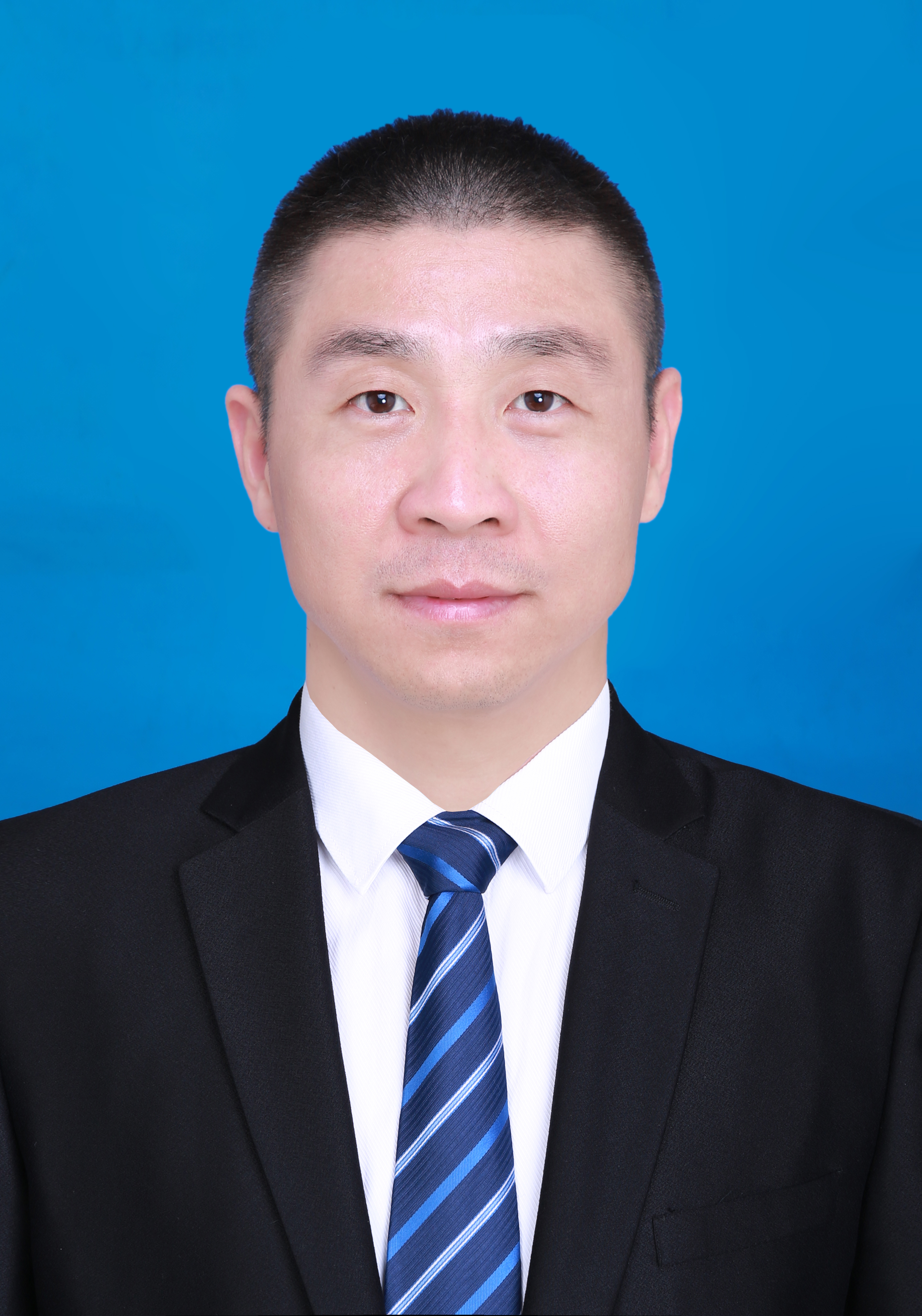 周旭江