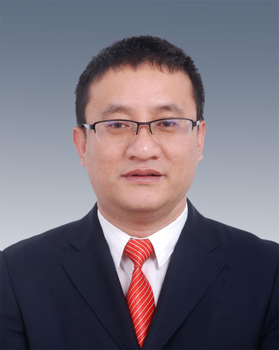 謝柏南